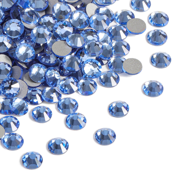 Beadsland - Diamantes de imitación de cristal con parte trasera plana, gemas redondas para decoración de uñas y pegamento para manualidades, color zafiro claro