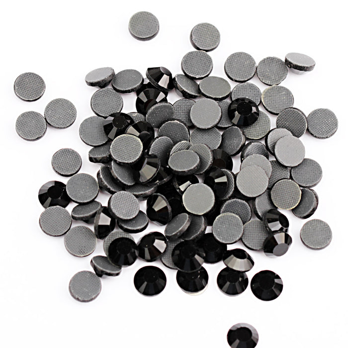Beadsland Kristall-Hotfix-Strasssteine, maschinengeschliffener Stein – Schwarz