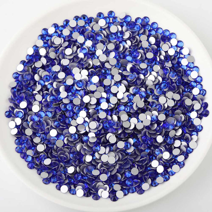 Beadsland Kristall-Strasssteine ​​mit flacher Rückseite, runde Edelsteine ​​für Nagelkunst und Bastelarbeiten, zum Kleben – Saphir