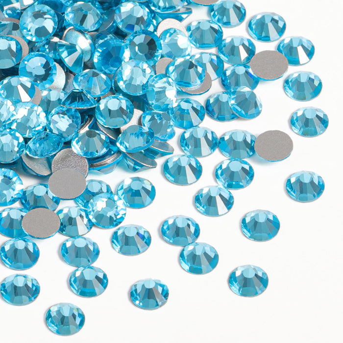 Beadsland - Diamantes de imitación de cristal con parte trasera plana, gemas redondas para decoración de uñas y pegamento para manualidades, color aguamarina