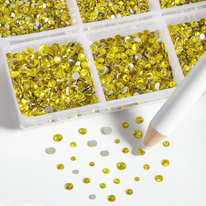 Beadsland 7200 piezas de diamantes de imitación con reverso plano, gemas para uñas, diamantes de imitación de cristal redondos para manualidades, 6 tamaños mezclados con kit de lápiz de cera, SS3-SS10, amarillo limón