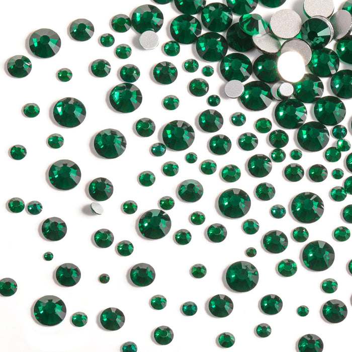 Diamantes de imitación Beadsland para maquillaje, 8 tamaños, 2500 piezas, diamantes de imitación con reverso plano, gemas para la cara para manualidades de uñas con pinzas y lápiz de cera, esmeralda